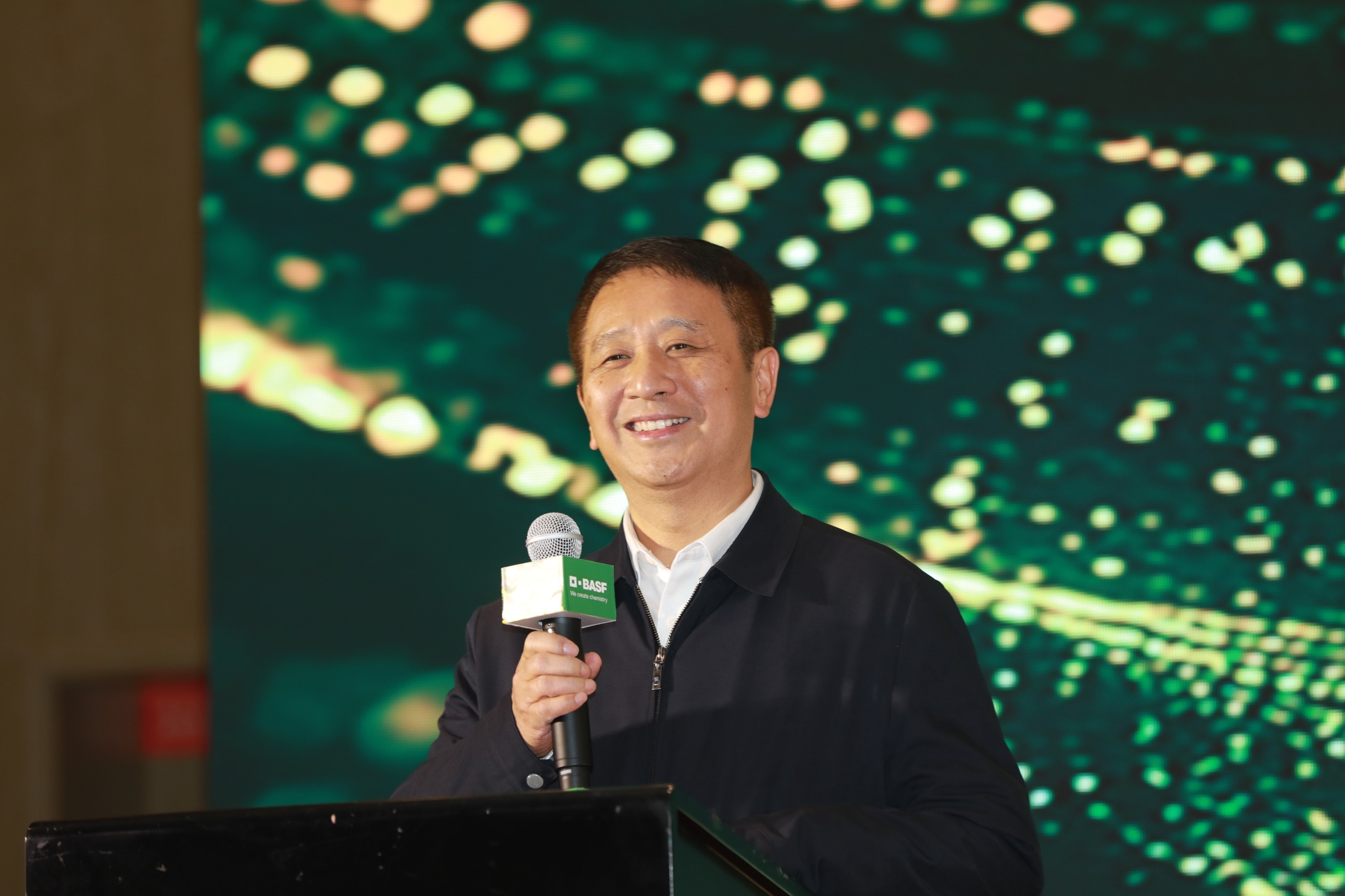 图片2.jpg 图片2.jpg
